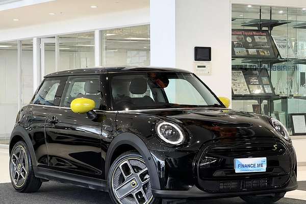 2021 MINI Hatch Cooper SE Classic F56 LCI-2