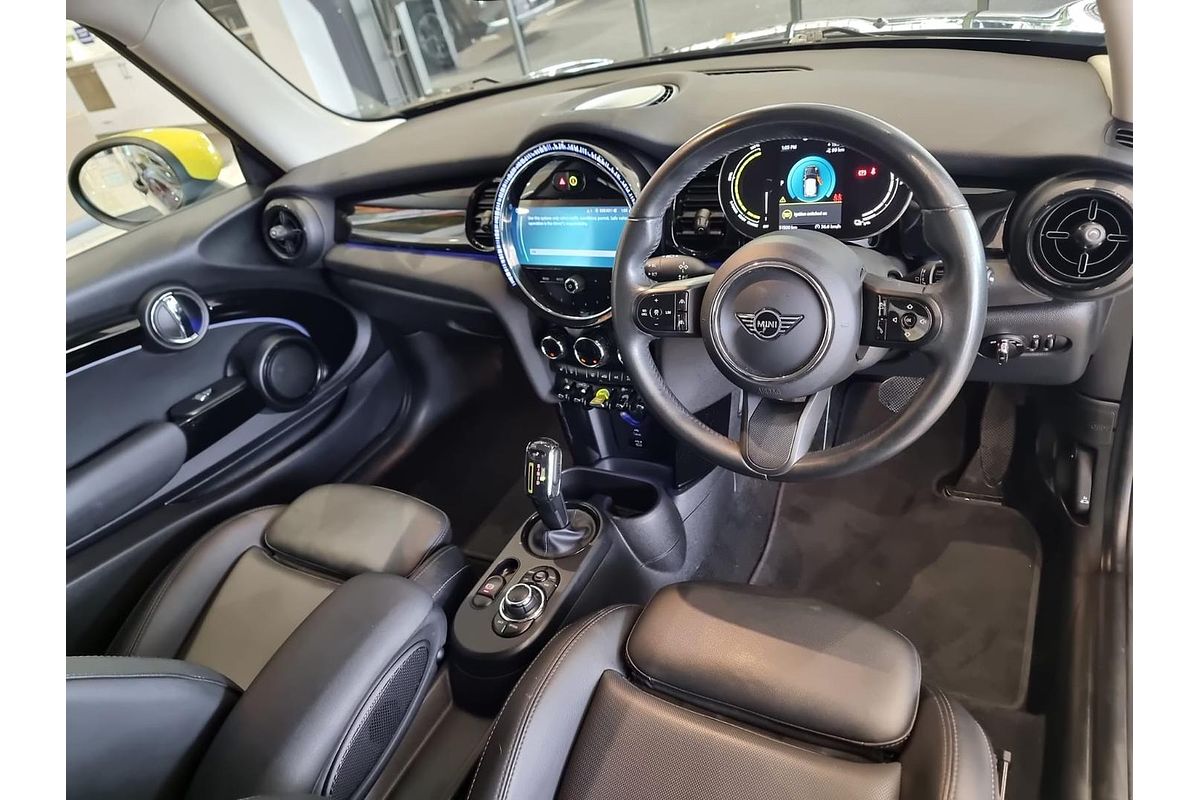 2021 MINI Hatch Cooper SE Classic F56 LCI-2