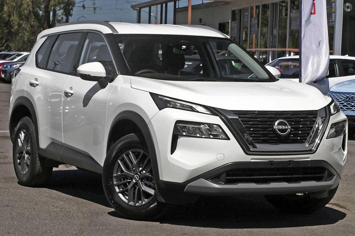 2025 Nissan X-TRAIL ST T33