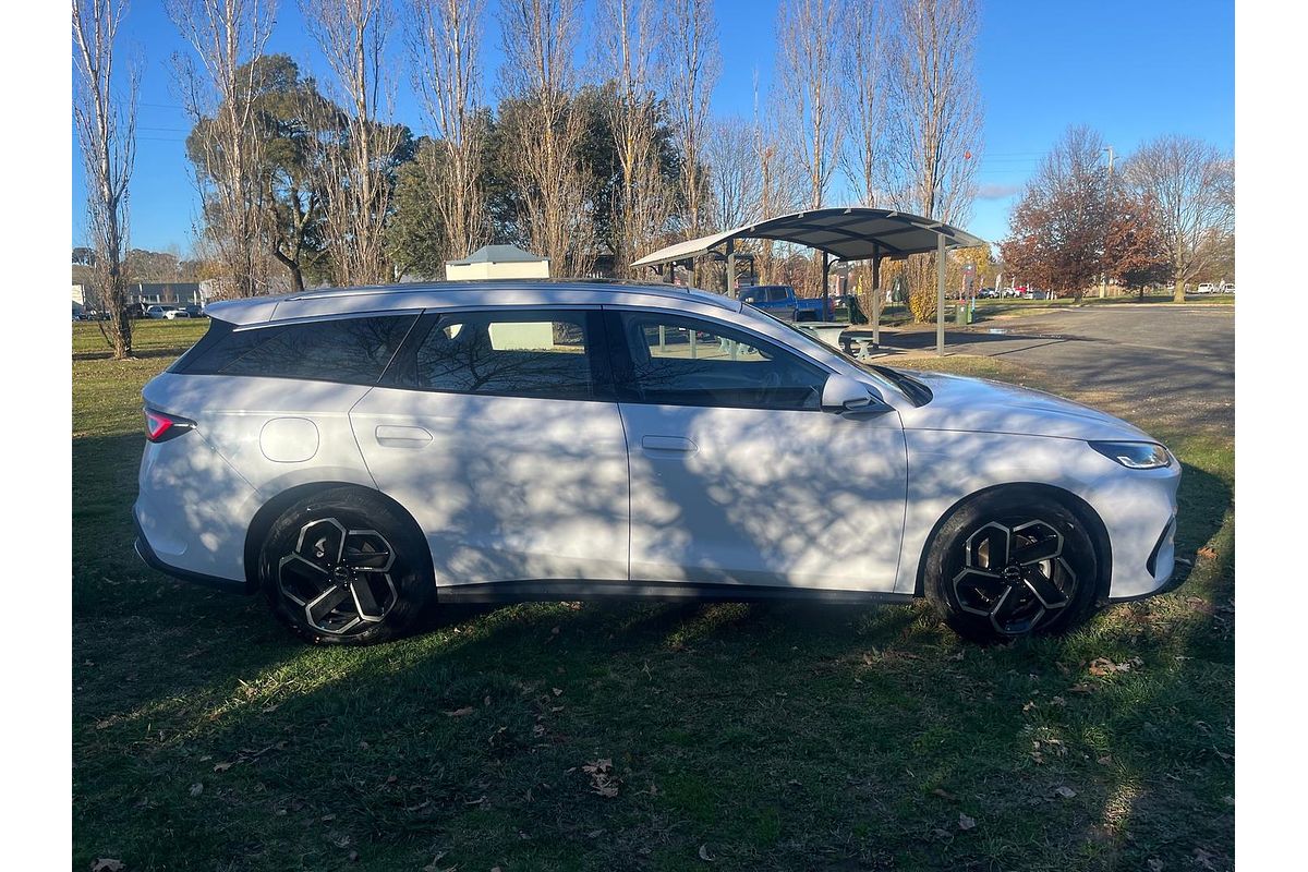 2026 BYD SEAL 6 Premium