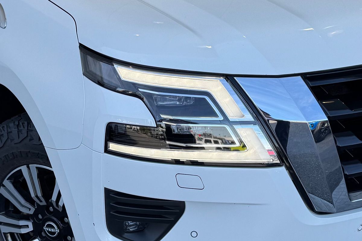 2022 Nissan Patrol Ti Y62
