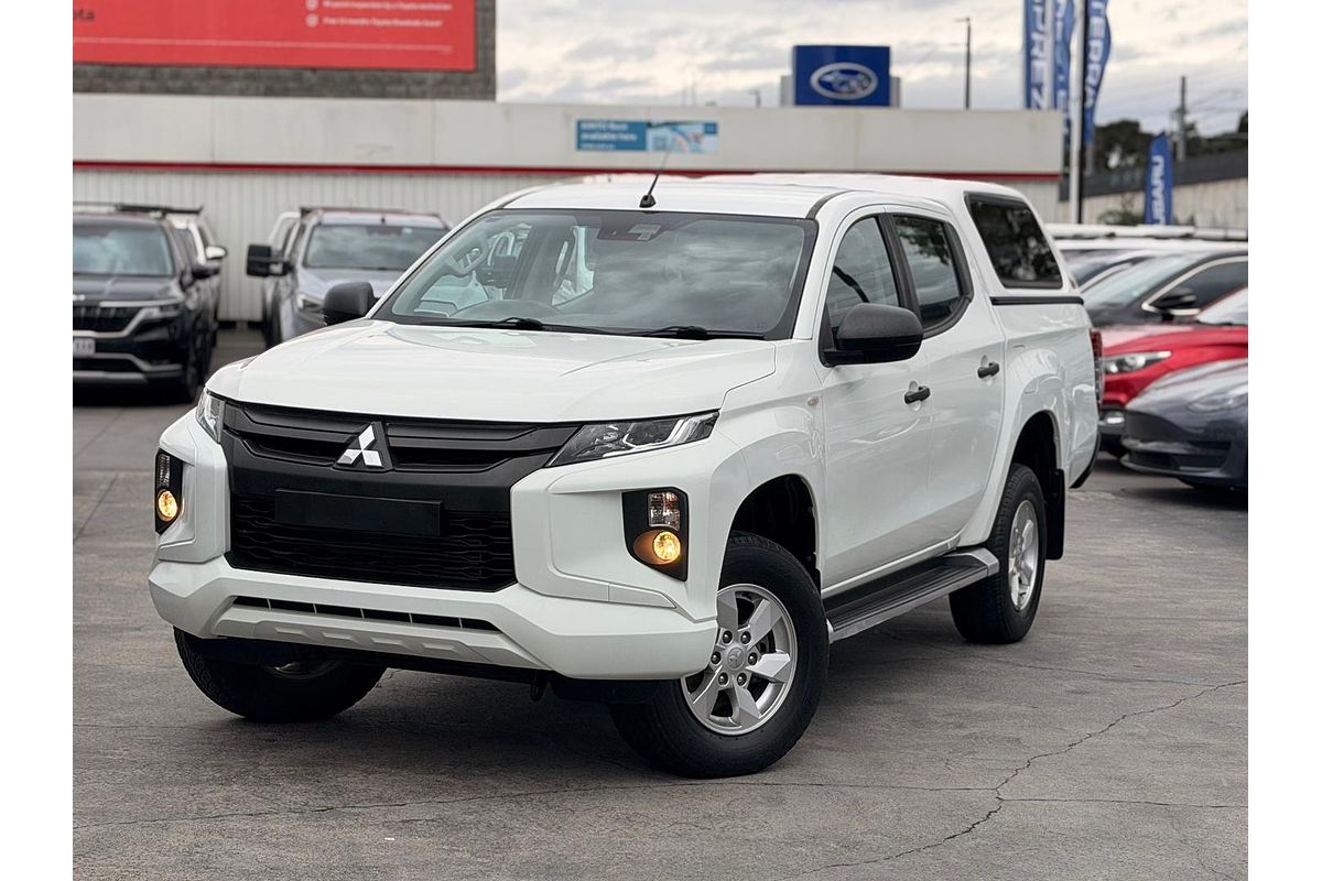 2020 Mitsubishi Triton GLX+ MR 4X4