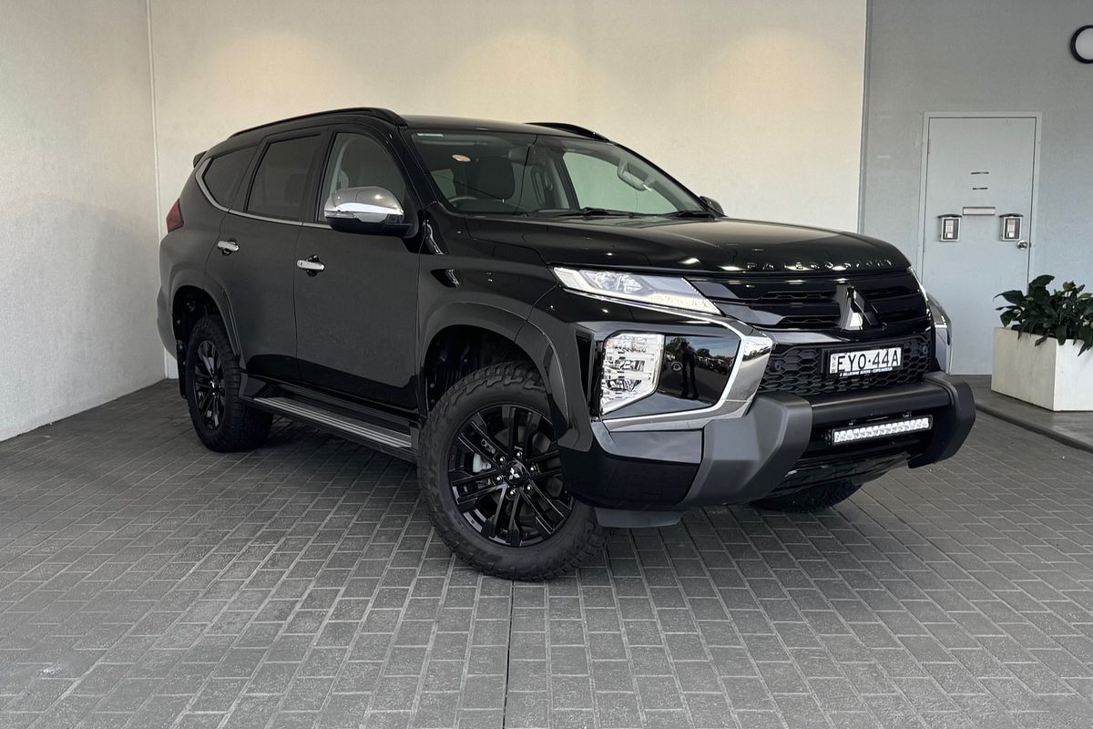 2022 Mitsubishi Pajero Sport GSR QF