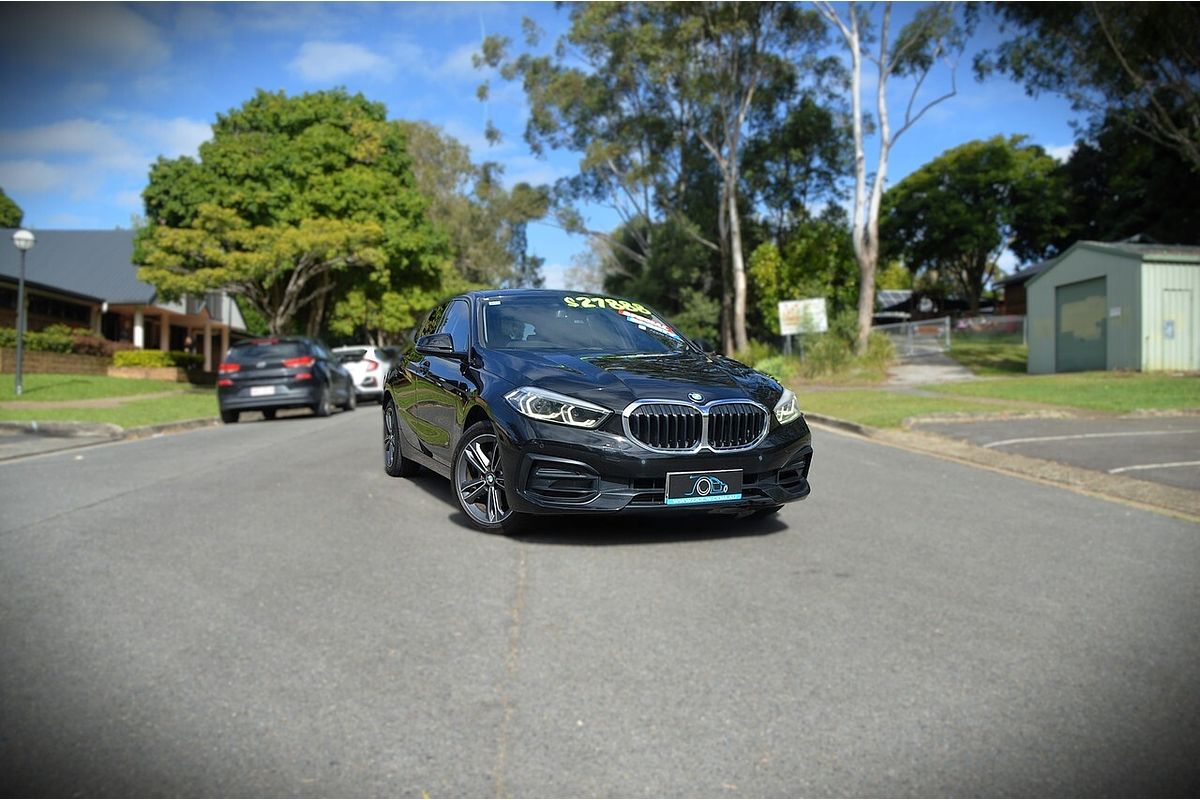 2022 BMW 1 Series 118i Sport Collection F40