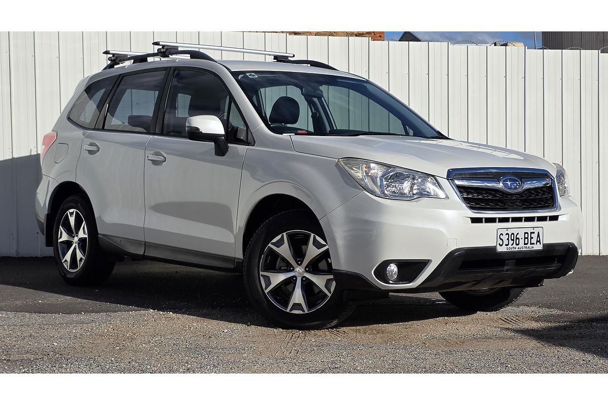 2014 Subaru Forester 2.5i Luxury S4