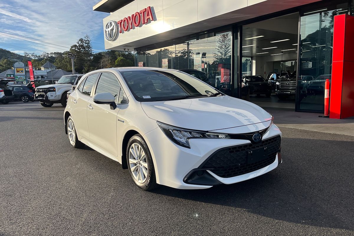 2022 Toyota Corolla Ascent Sport Hybrid ZWE219R