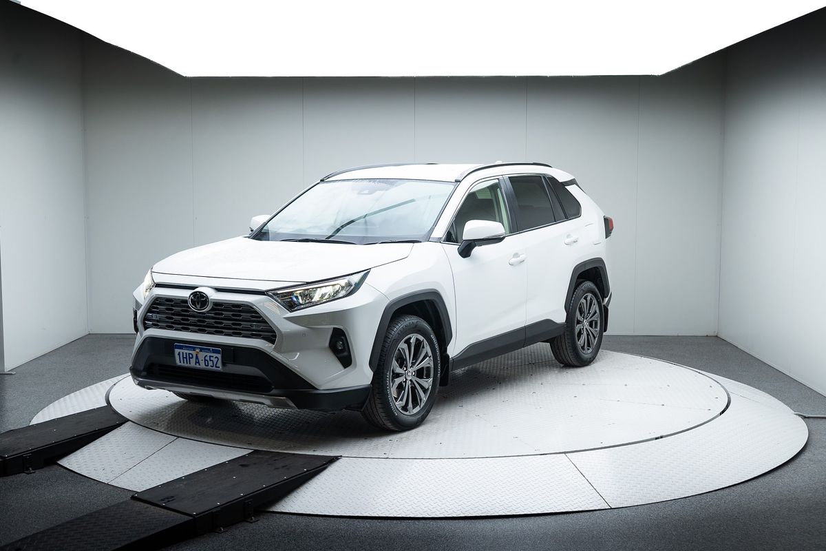 2022 Toyota RAV4 GXL MXAA52R