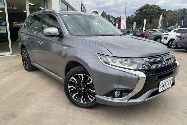 2017 Mitsubishi Outlander PHEV LS ZK
