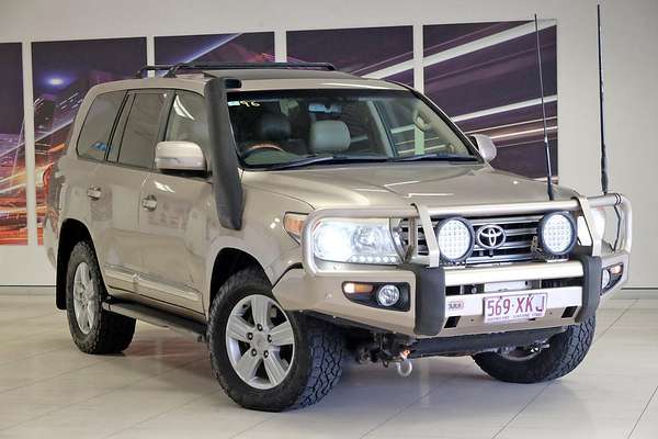 2013 Toyota Landcruiser Sahara VDJ200R