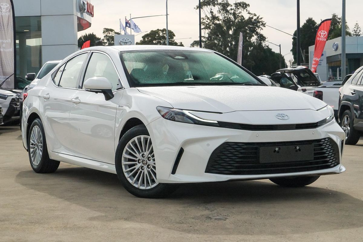 2025 Toyota Camry Ascent AXVH80R