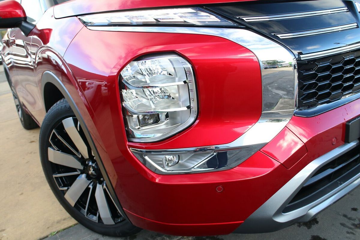 2025 Mitsubishi Outlander Exceed ZM