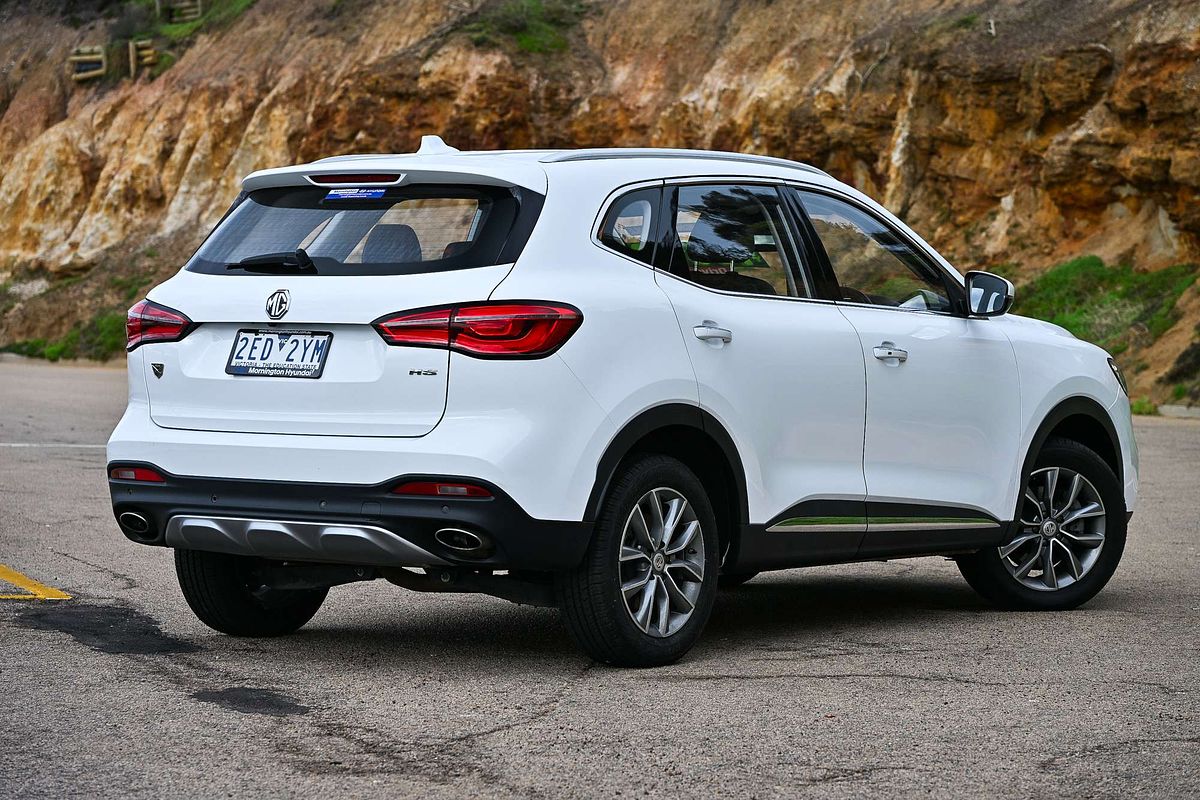 2022 MG HS Vibe SAS23