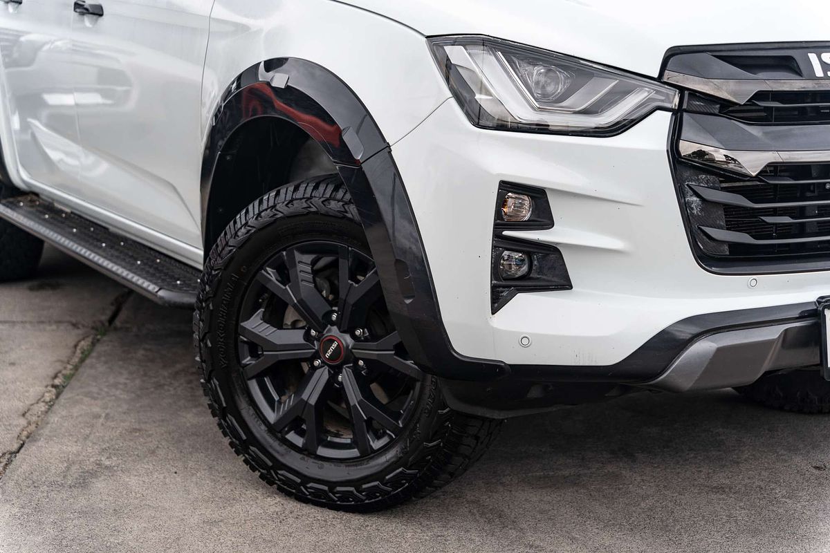 2022 Isuzu D-MAX X-TERRAIN 4X4