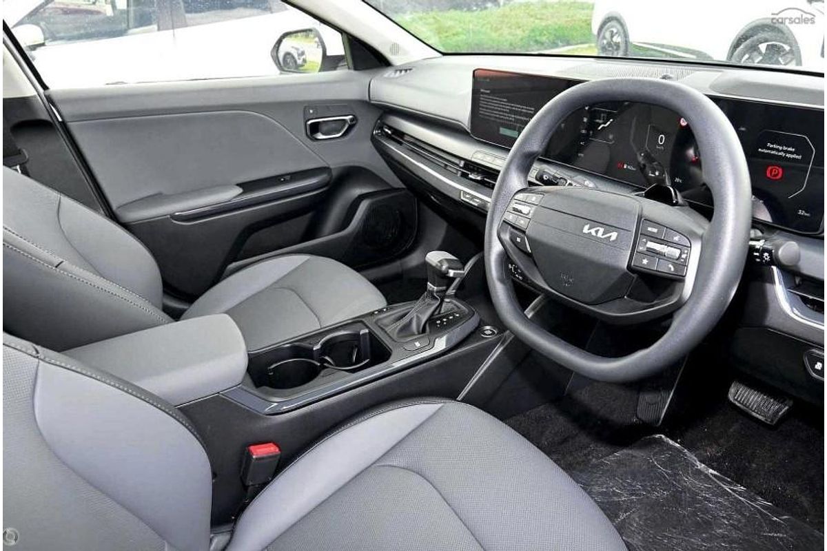 2025 Kia K4 Sport+ CL4m