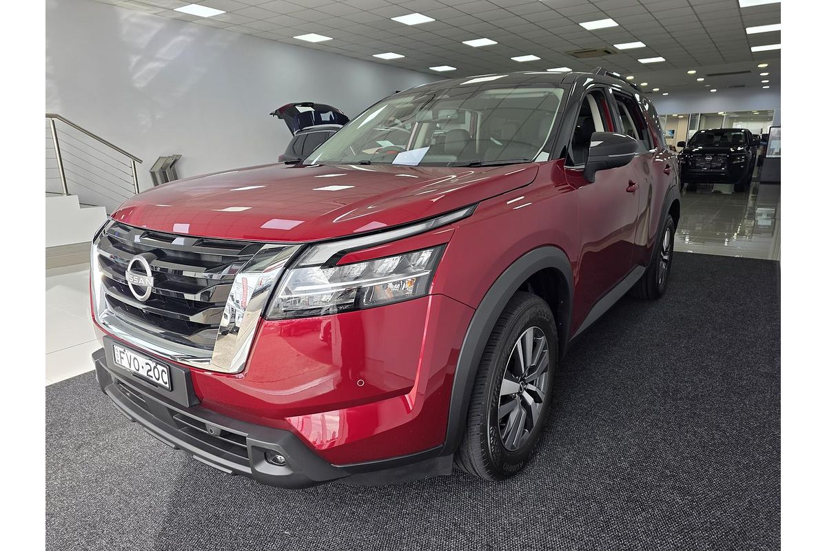 2024 Nissan Pathfinder Ti R53