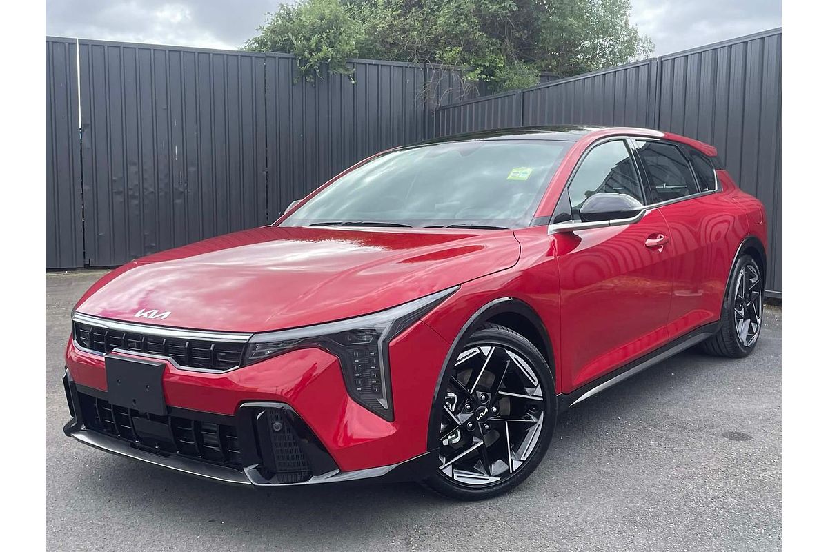 2025 Kia K4 GT-Line CL4m