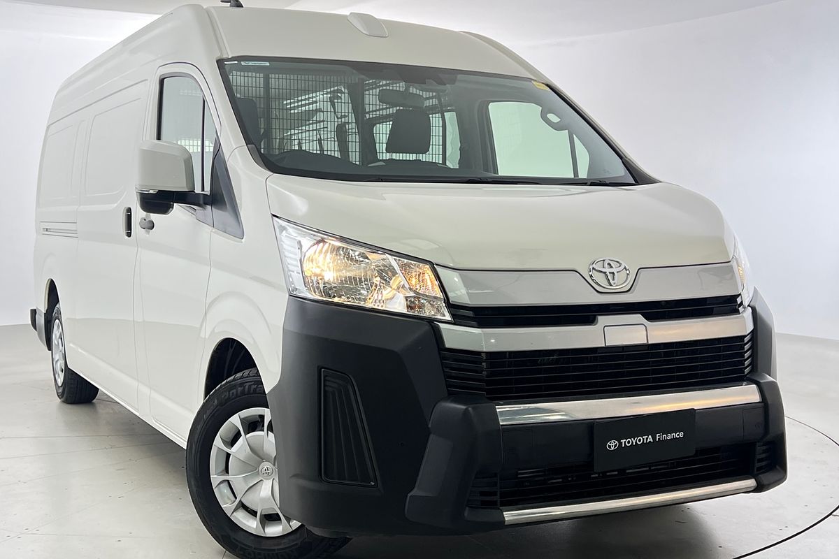 2022 Toyota Hiace GDH320R ELWB High Roof