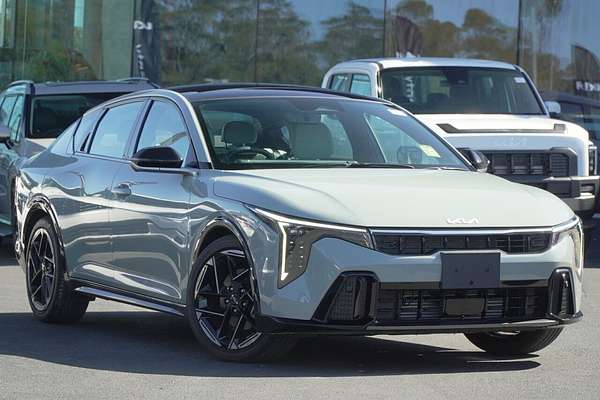 2026 Kia K4 GT-Line CL4m