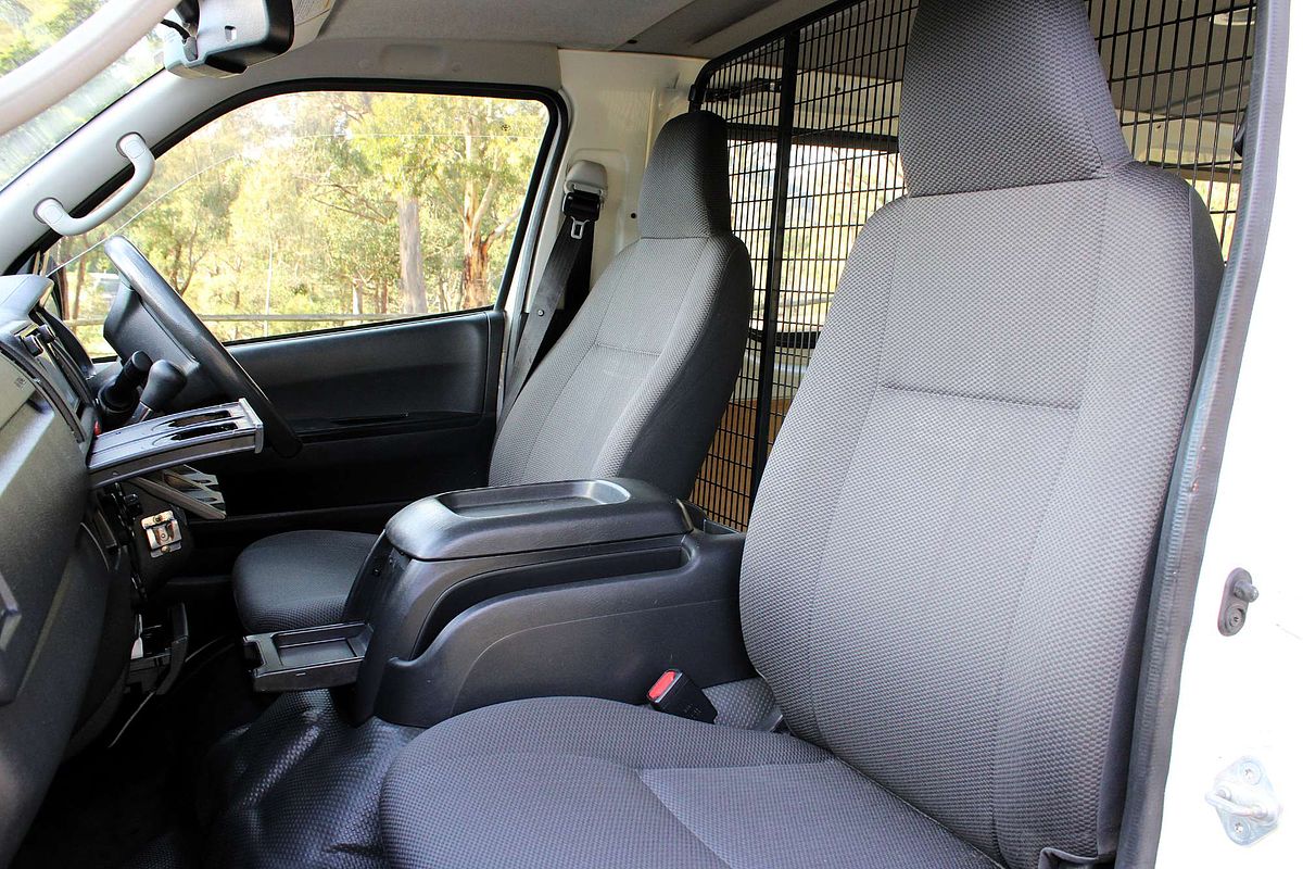 2018 Toyota Hiace KDH201R LWB