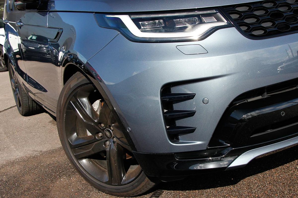2023 Land Rover Discovery D300 R-Dynamic HSE Series 5