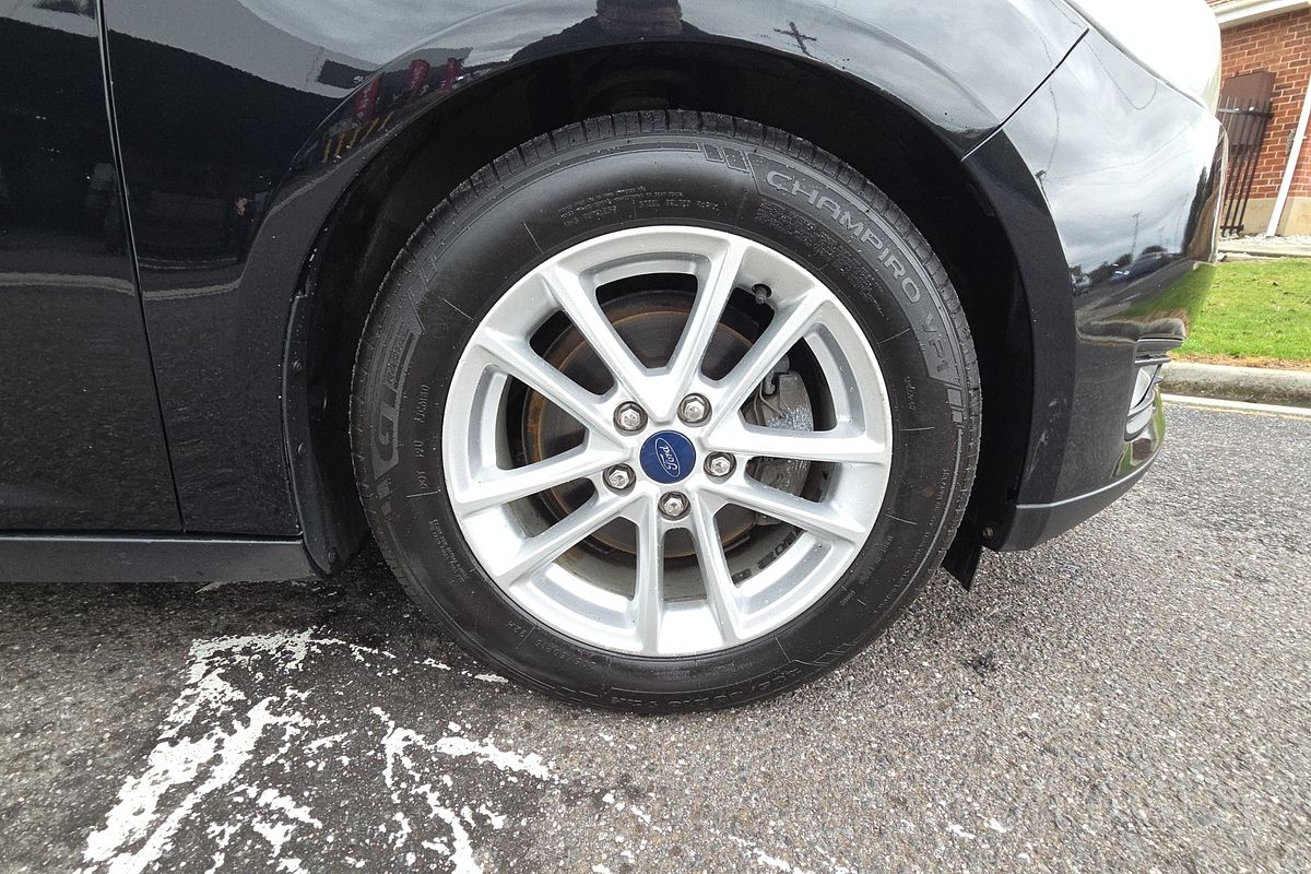 2016 Ford Focus Trend LZ