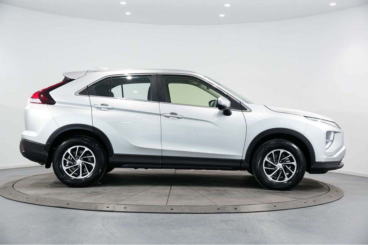 2023 Mitsubishi Eclipse Cross ES YB