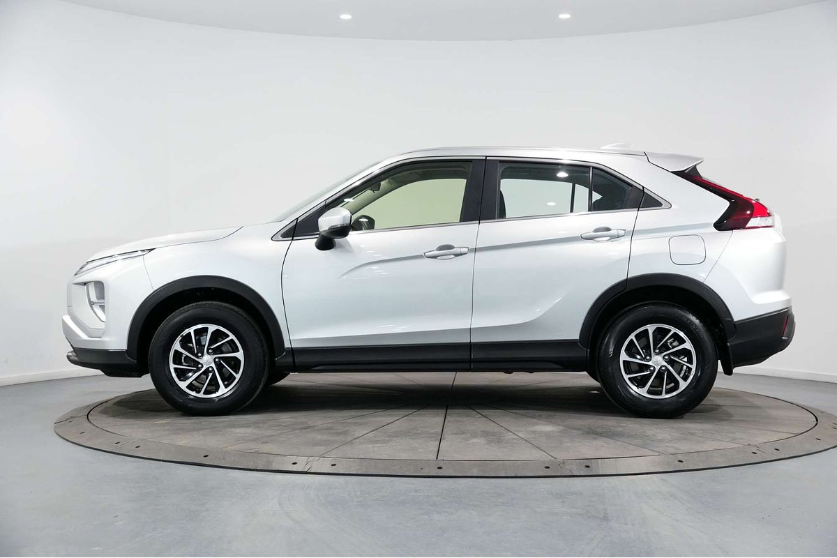 2023 Mitsubishi Eclipse Cross ES YB