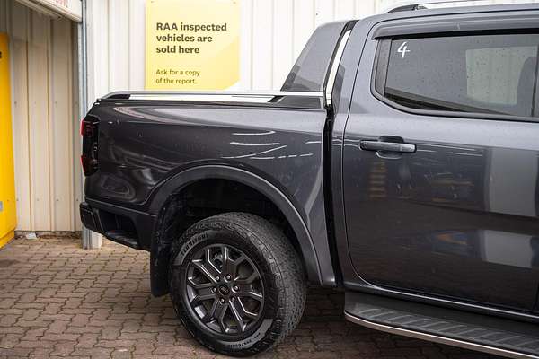 2022 Ford Ranger Wildtrak 4X4 3.0L thumb-3