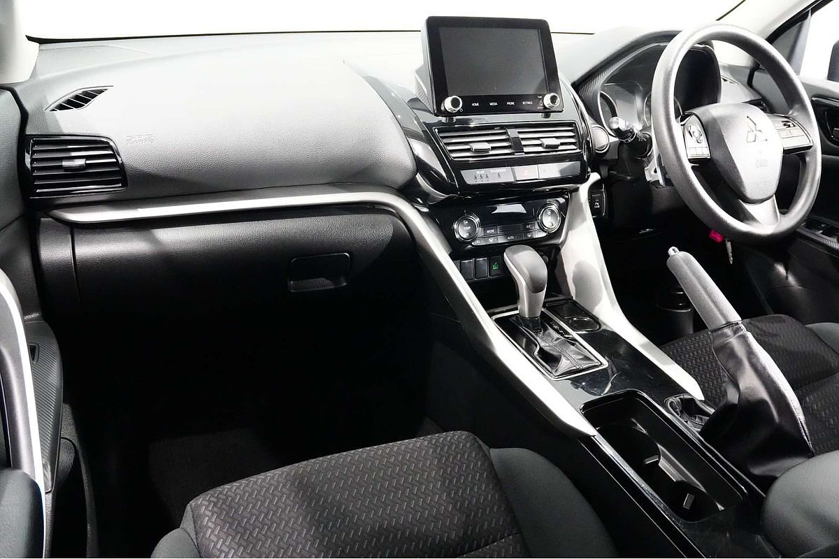 2023 Mitsubishi Eclipse Cross ES YB