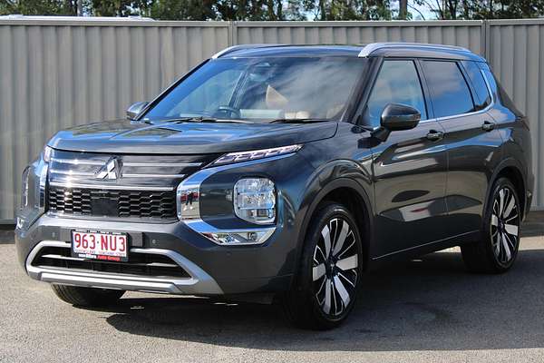 2025 Mitsubishi Outlander Exceed Tourer ZM