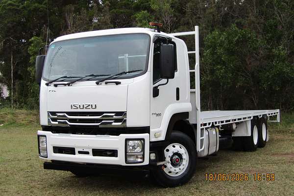 2016 Isuzu FVL 240-300 (6x2) (LWB) F MY16 REAR WHEEL DRIVE