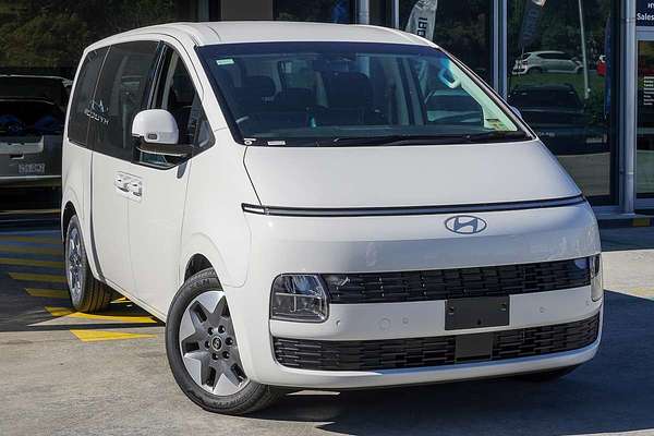 2026 Hyundai STARIA US4.V3