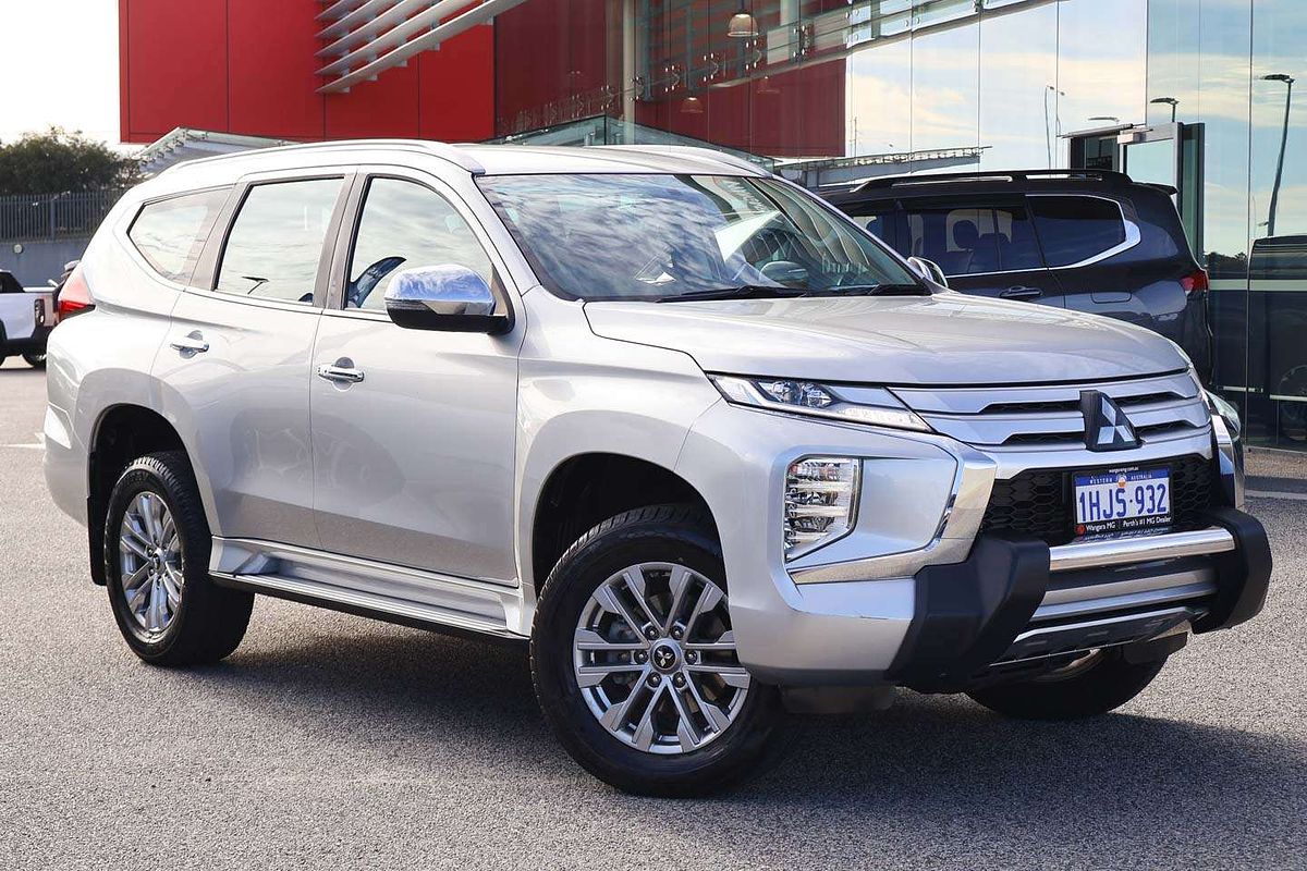 2021 Mitsubishi Pajero Sport GLX QF