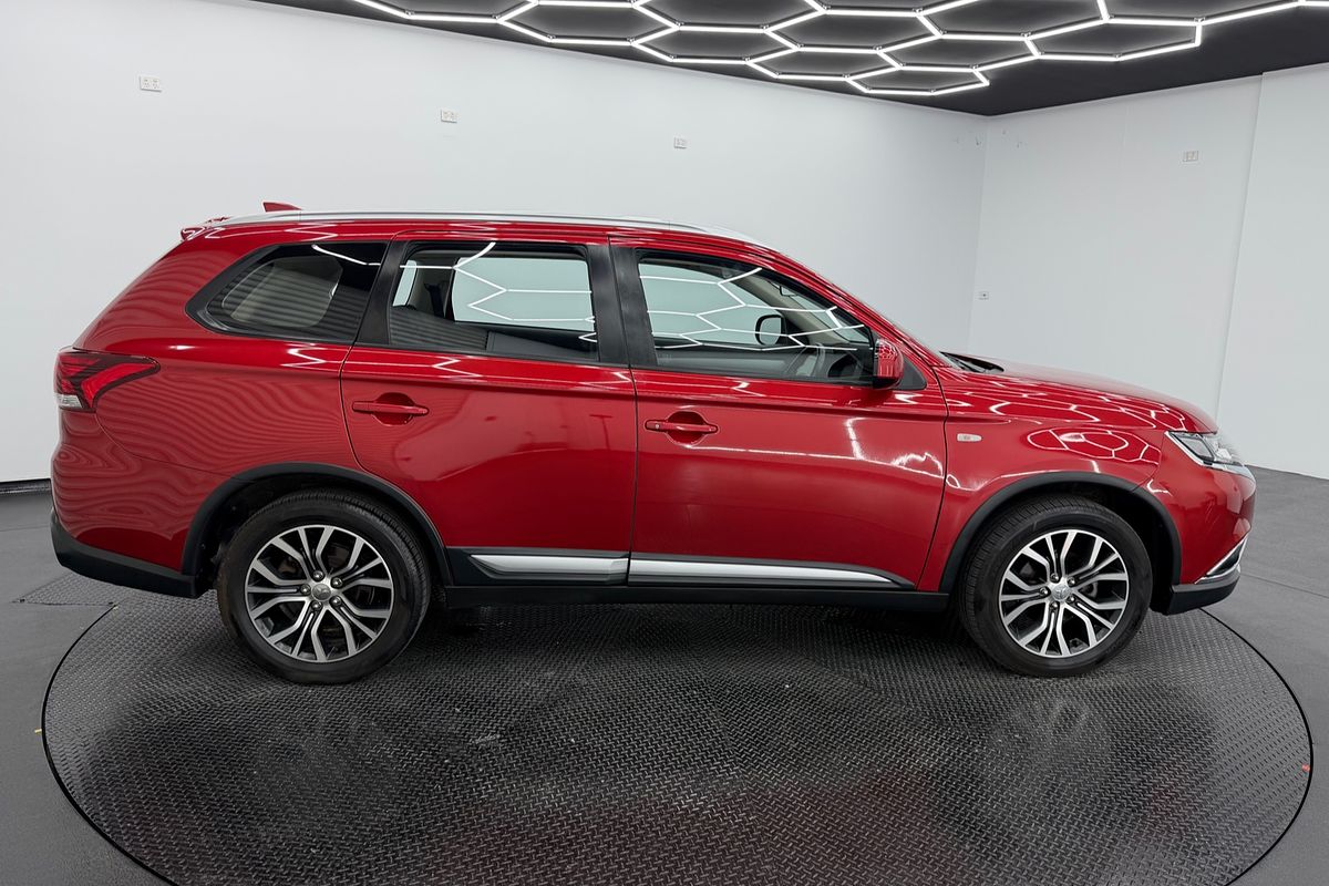 2018 Mitsubishi Outlander ES ZL
