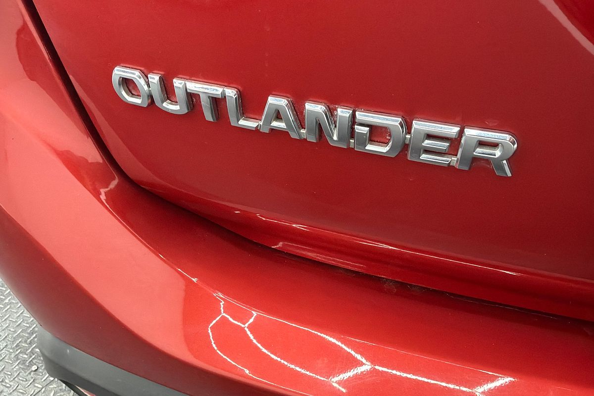 2018 Mitsubishi Outlander ES ZL