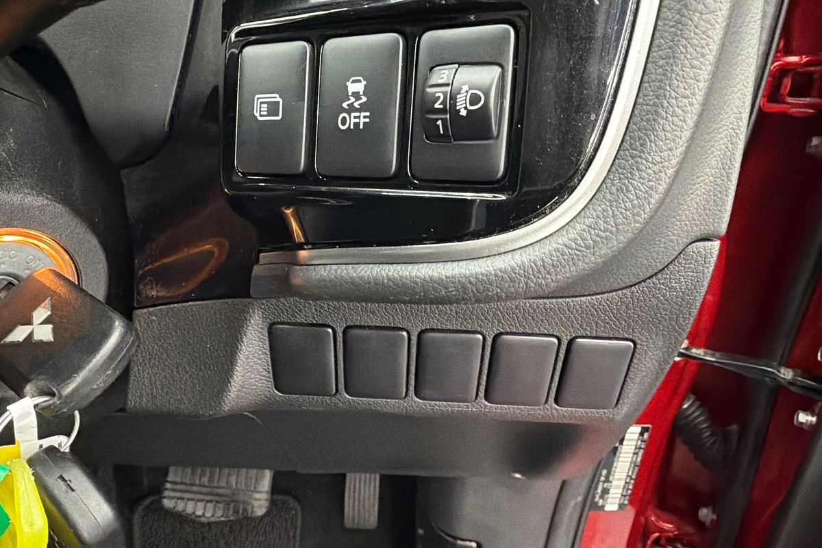 2018 Mitsubishi Outlander ES ZL