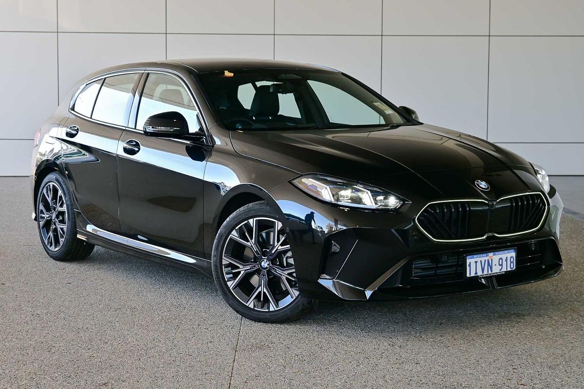 2025 BMW 1 Series 120 M Sport F70