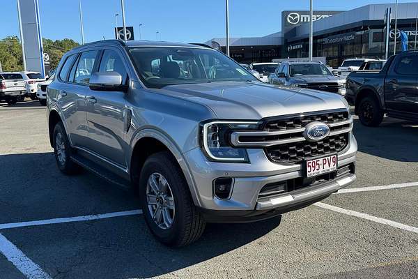2025 Ford Everest Ambiente 2.0L