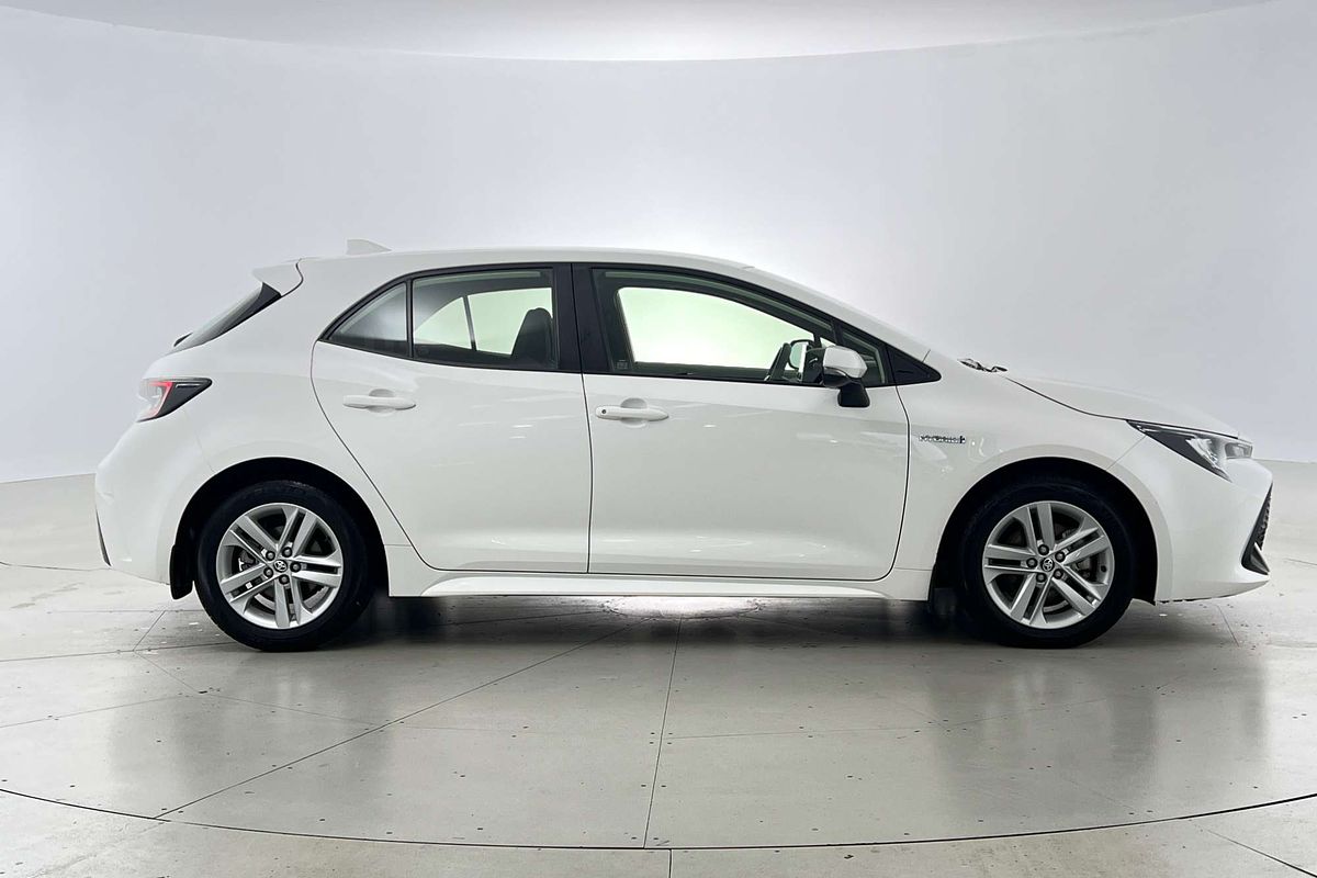 2022 Toyota Corolla Ascent Sport Hybrid ZWE211R