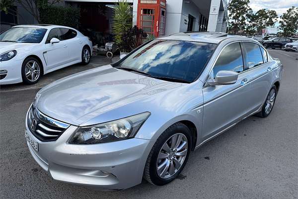 2012 Honda Accord VTi-L 8th Gen