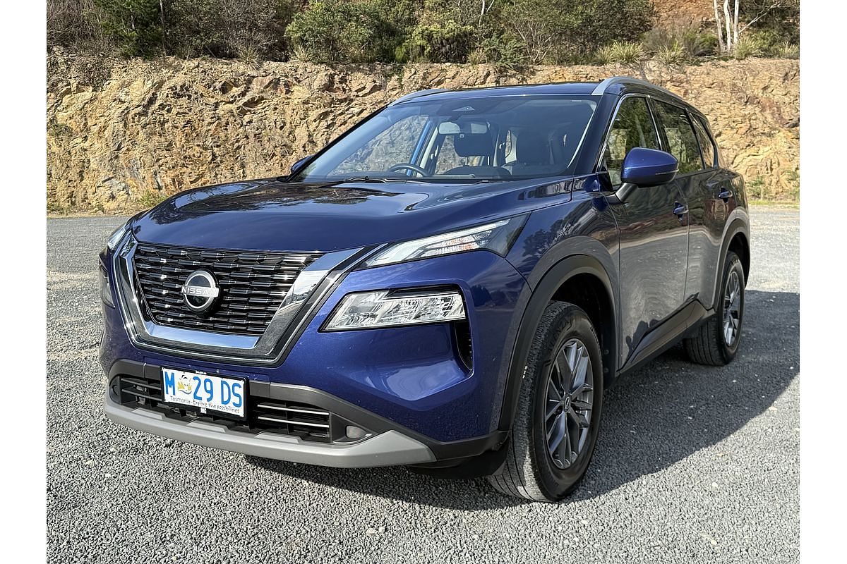 2024 Nissan X-TRAIL ST T33