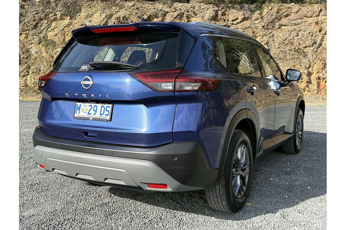 2024 Nissan X-TRAIL ST T33