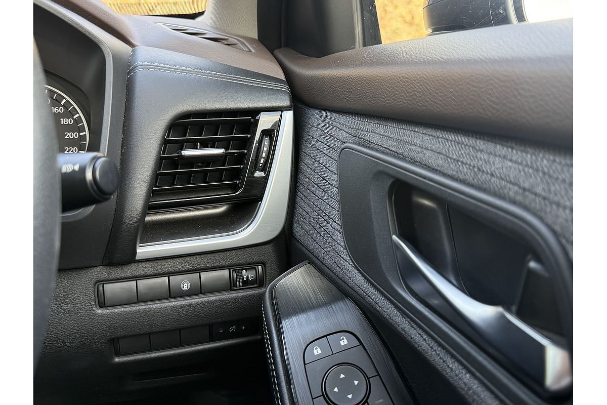 2024 Nissan X-TRAIL ST T33