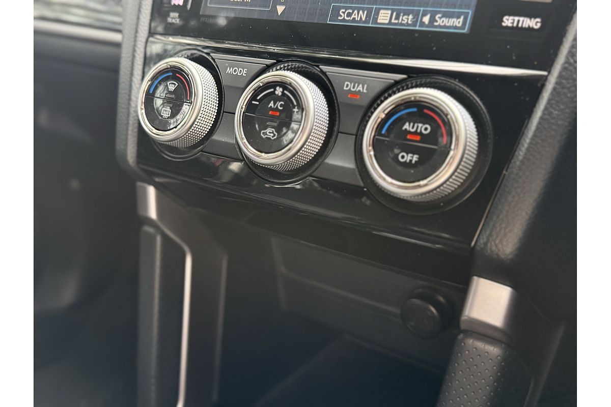 2016 Subaru Forester 2.5i-L S4