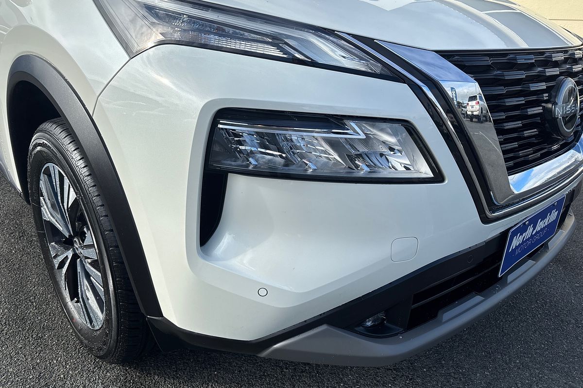 2022 Nissan X-TRAIL ST-L T33