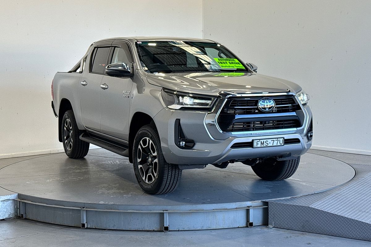 2023 Toyota Hilux SR5 GUN126R 4X4