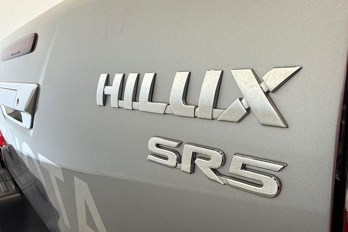 2023 Toyota Hilux SR5 GUN126R 4X4