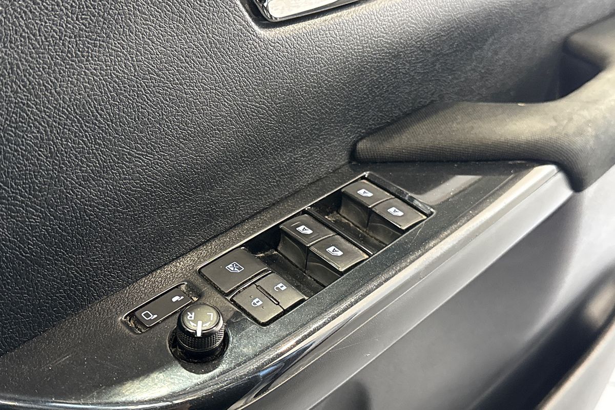 2023 Toyota Hilux SR5 GUN126R 4X4