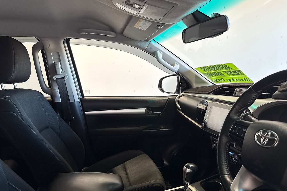 2023 Toyota Hilux SR5 GUN126R 4X4