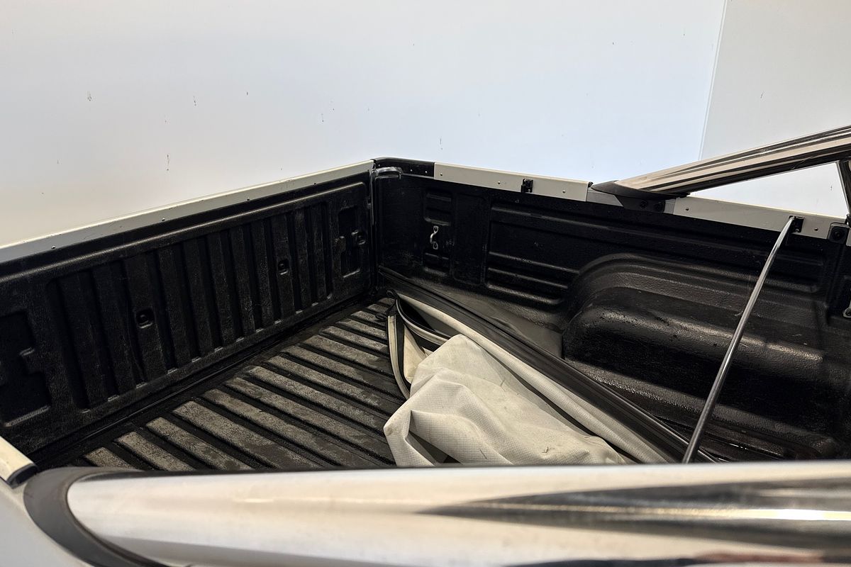 2023 Toyota Hilux SR5 GUN126R 4X4